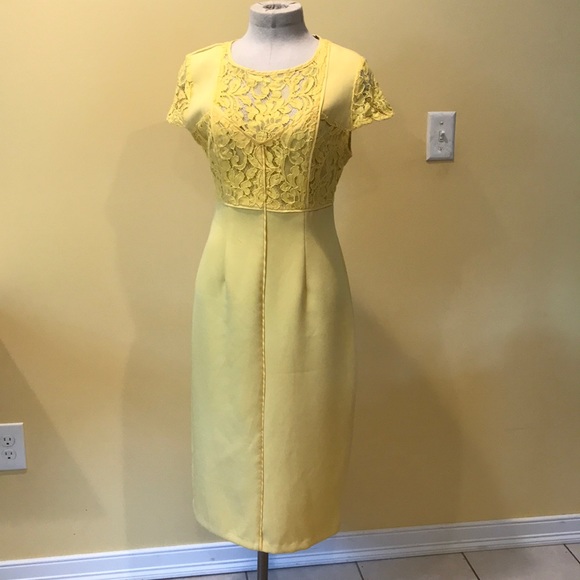 eva mendes for New York & Company Dresses & Skirts - Women’s size 4 Work Dress Yellow Eva Mendes New York & Co dress GUC